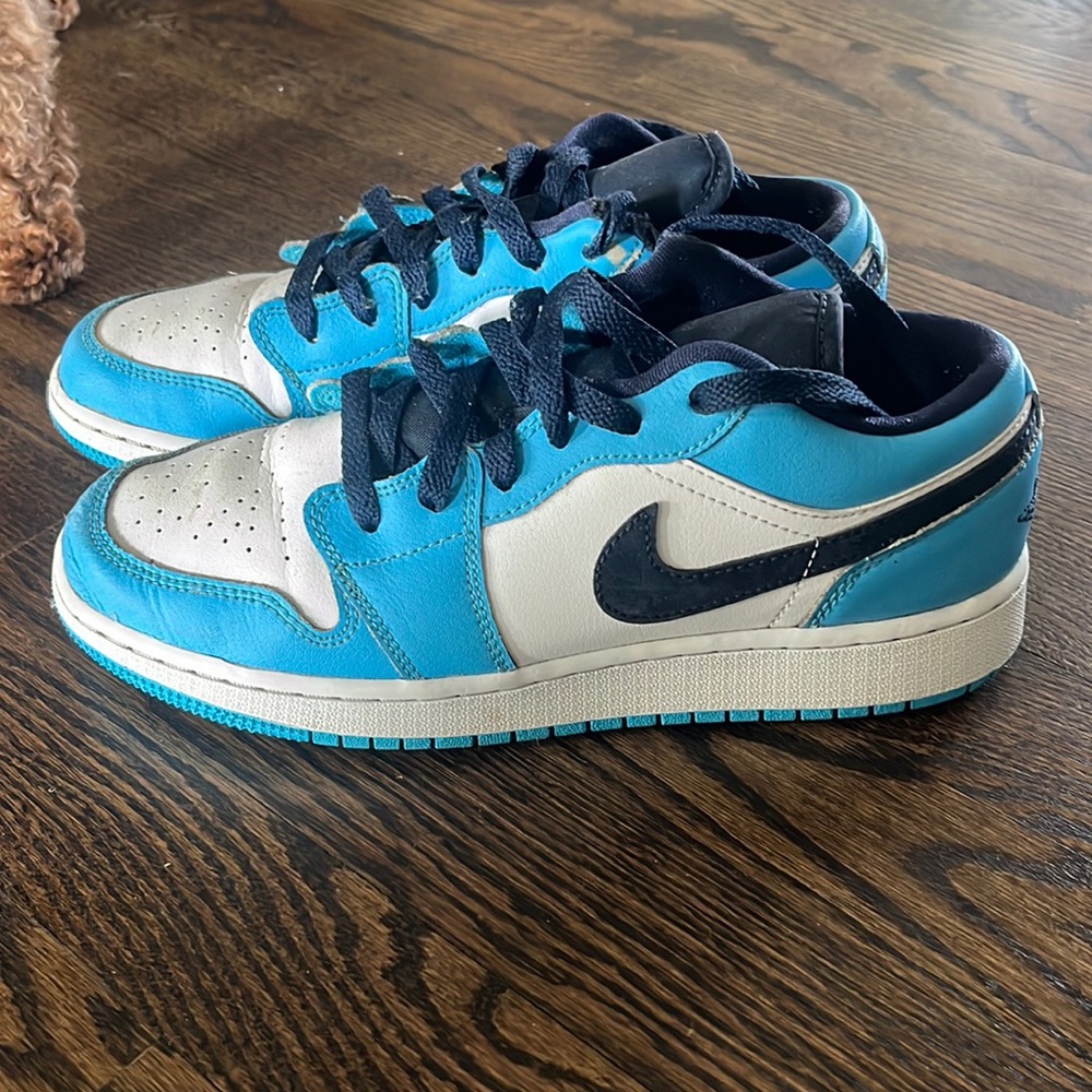 Air Jordan 1s